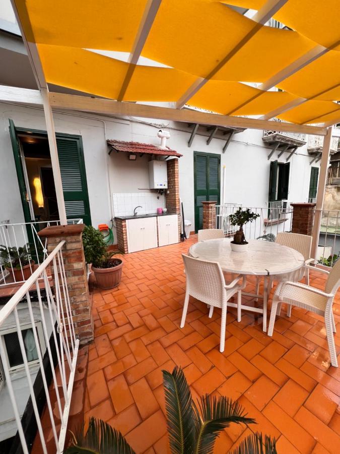 Domus Elena - Plebiscito Nápoles Exterior foto